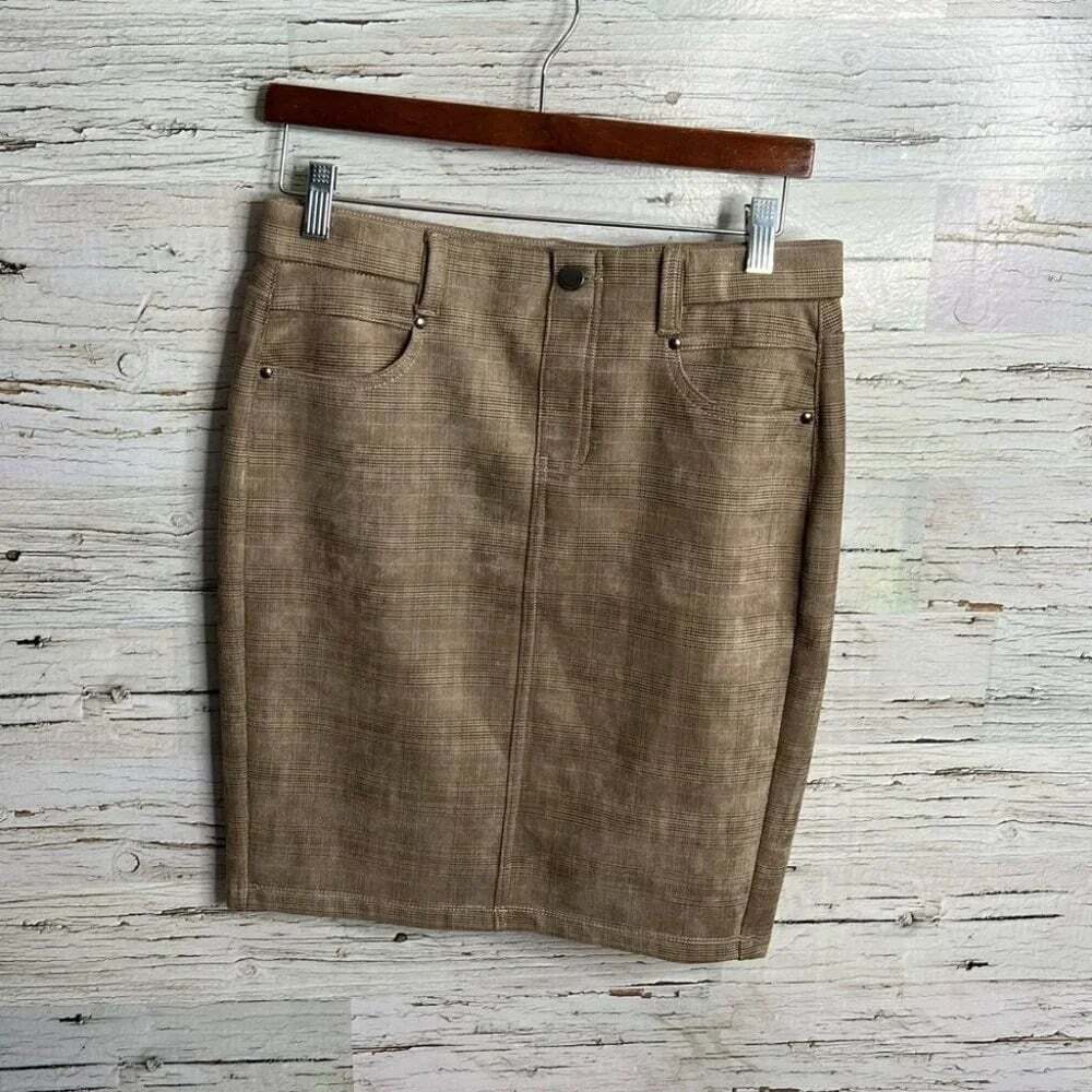 Liverpool los Angelos brown pencil skirt suede  like size 27 / 4